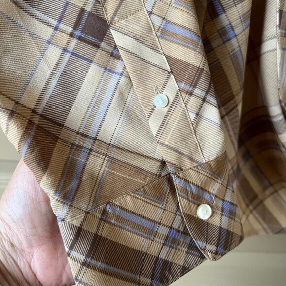 Lauren Ralph Lauren Tan Blue Plaid Wrap Plaid Blouse Womens 1X Long Sleeve - Picture 9 of 12